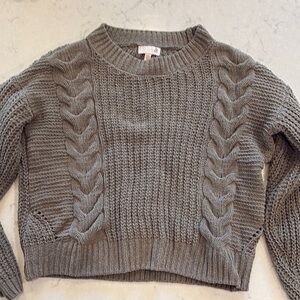 SO Green Crew Neck Sweater Stylish and Comfortable